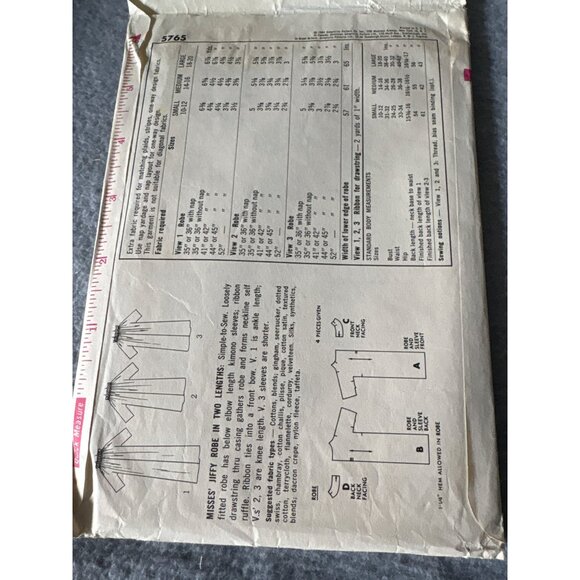 Simplicity 5765 Vintage 1964 Jiffy Robe Sewing Pattern Misses Size Small 10/12 - Picture 3 of 5